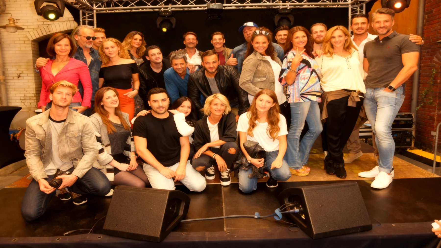 Unter uns2026-04-07T04:35:05.422Z"